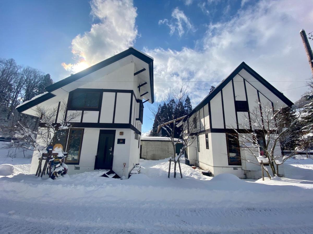 Zen Chalets Hakuba Exteriör bild
